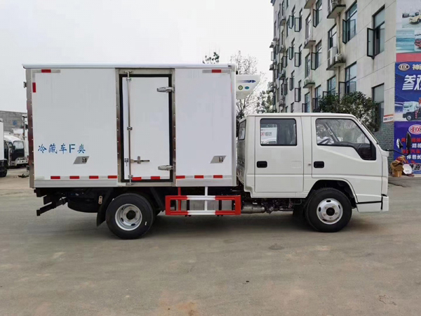 國(guó)六江鈴順達(dá)雙排座3米2冷藏車(chē)